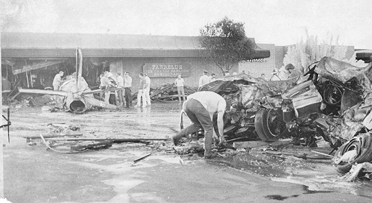 Crash scene in 1972 after a jet slammed into Farrell’s Ice Cream Parlour.