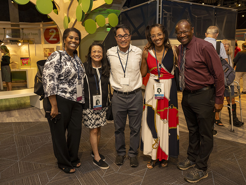 Class of ’94 members Zenja Watkins, Mina Sebastian, David Lin, Candace Lawson, and Darin Latimore at the awards presentation.