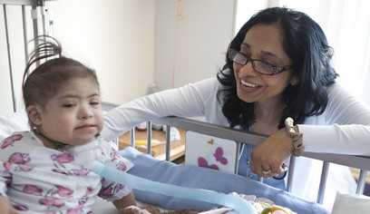 Anjali Pawar with young patient