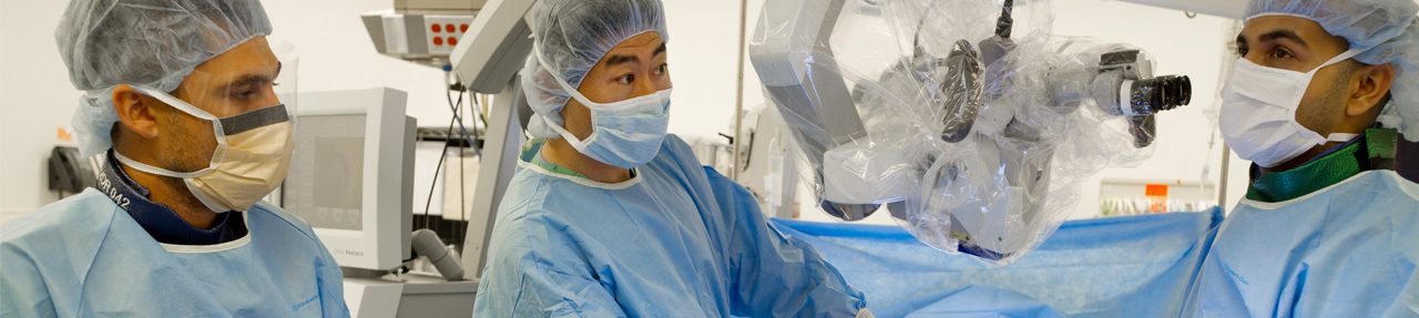 UC Davis Health Dr. Kim Kee conducts surgery on a patient. (C) UC Regents. All rights reserved.