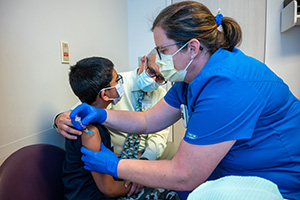 Let children make as many decisions as possible when they get their flu shot. 