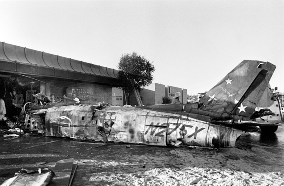 Wreckage of plane that crashed into ice cream parlor