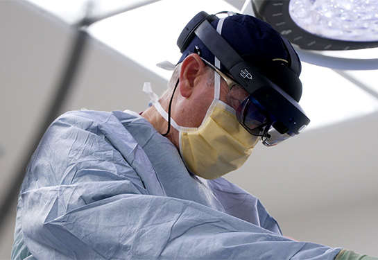 Use of augmented reality glasses in the operating room