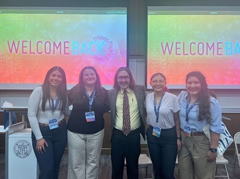 Featured left to right: Anita Tejeda, Prep Médico Program Coordinator; Maritza Campos, Prep Médico Alumna ‘22; Dr. Jorge García, M.D., M.S., Prep Médico Assistant Director, Jasmine Gonzalez, Prep Médico Alumna ‘22; and Lia Lopez, Lead Prep Médico Program Coordinator.