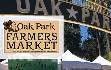 sign that reads Farmer's Market Oak Park