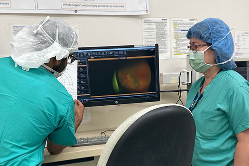 Vitreoretinal Surgery Fellowship