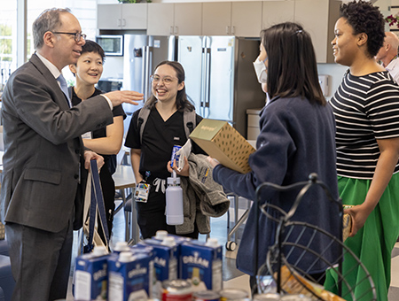 Mark Rosenblatt talking to a group of students.