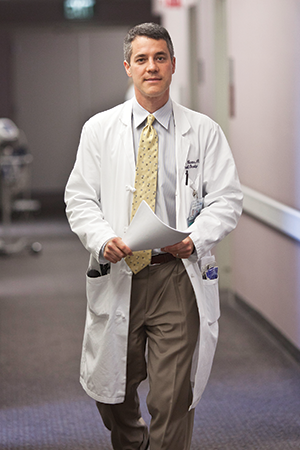 headshot of Professor Robert Canter