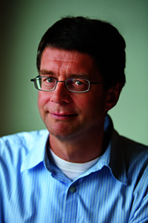 headshot of Professor Wolf-Dietrich Heyer
