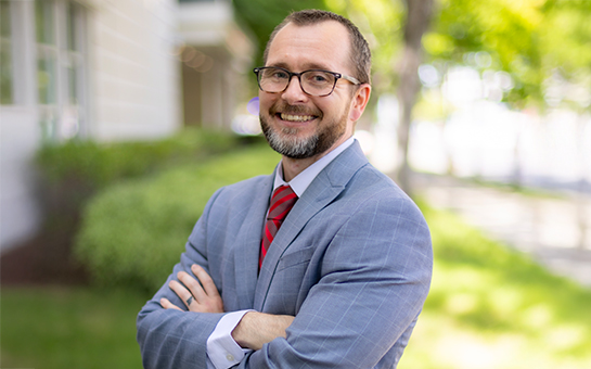 Jonathan Moomey to lead expansion of satellite oncology services
