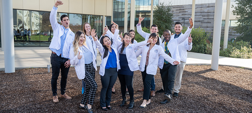 physician assistant students celebrate national scholarship