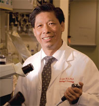 PHOTO — Lam's work is part of broad revolution that is radically changing cancer research.
